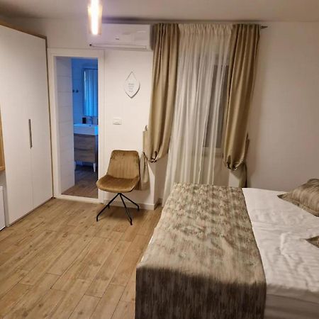 Guesthouse Bepa Spalato Esterno foto