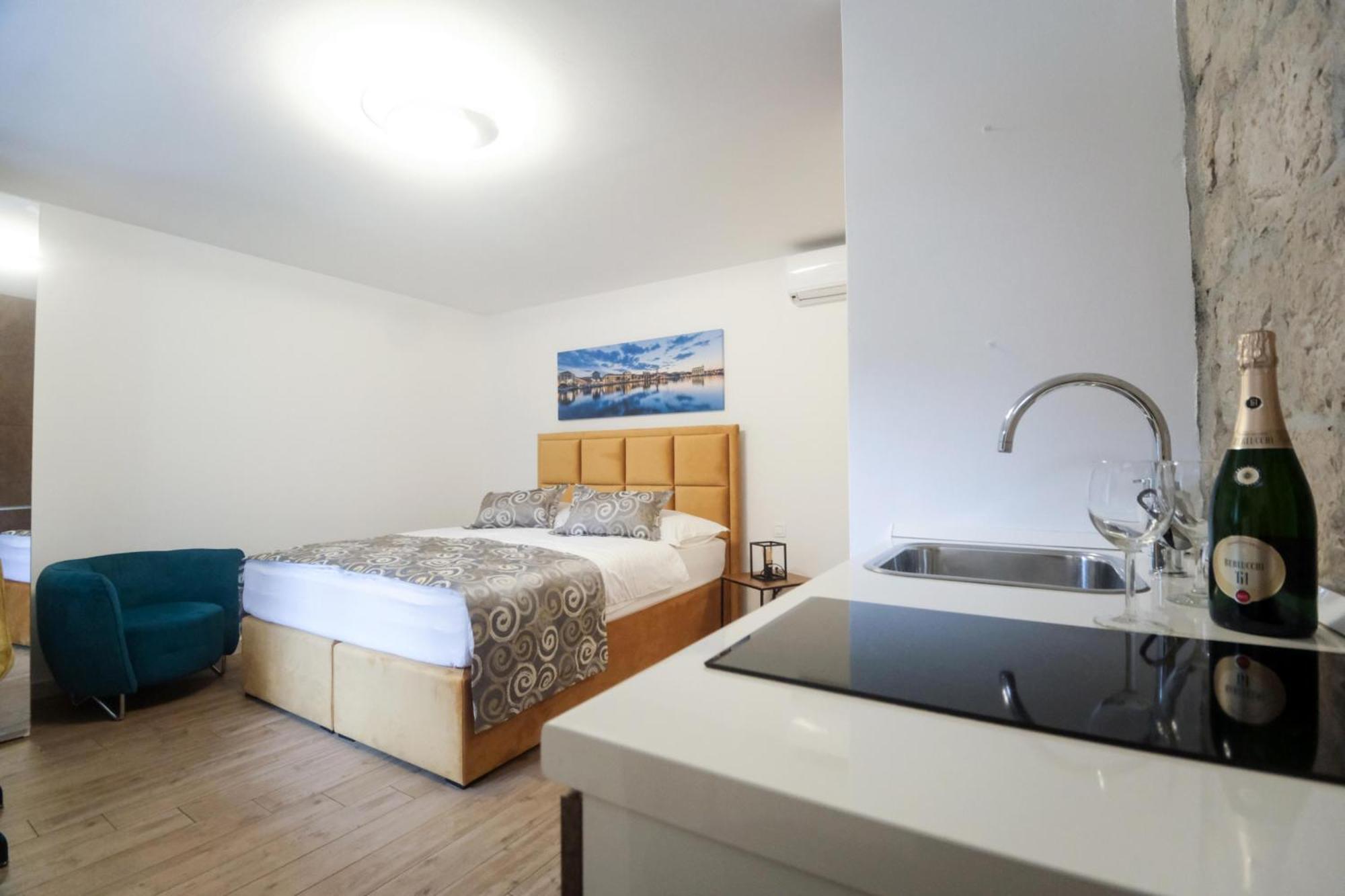 Guesthouse Bepa Spalato Esterno foto